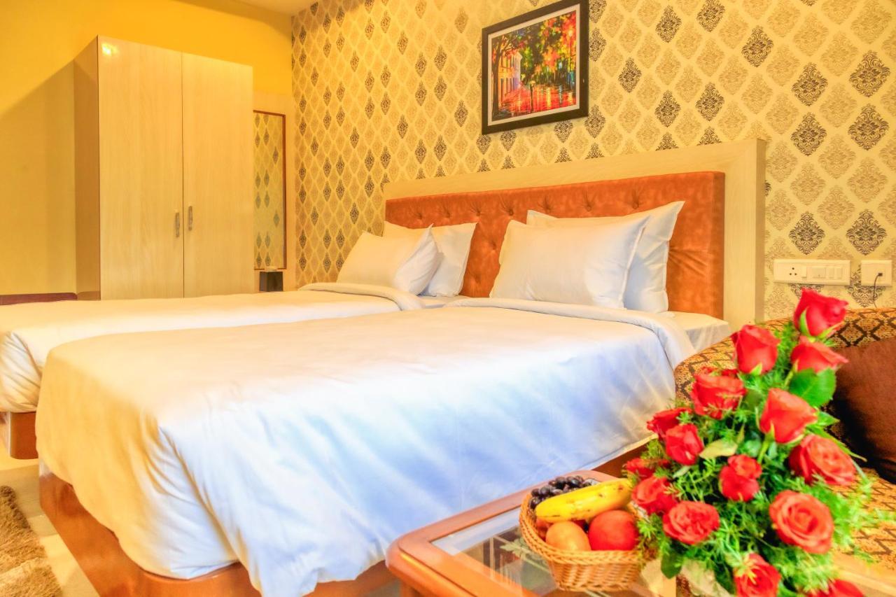 Hotel Royal Grande Vellore Ngoại thất bức ảnh