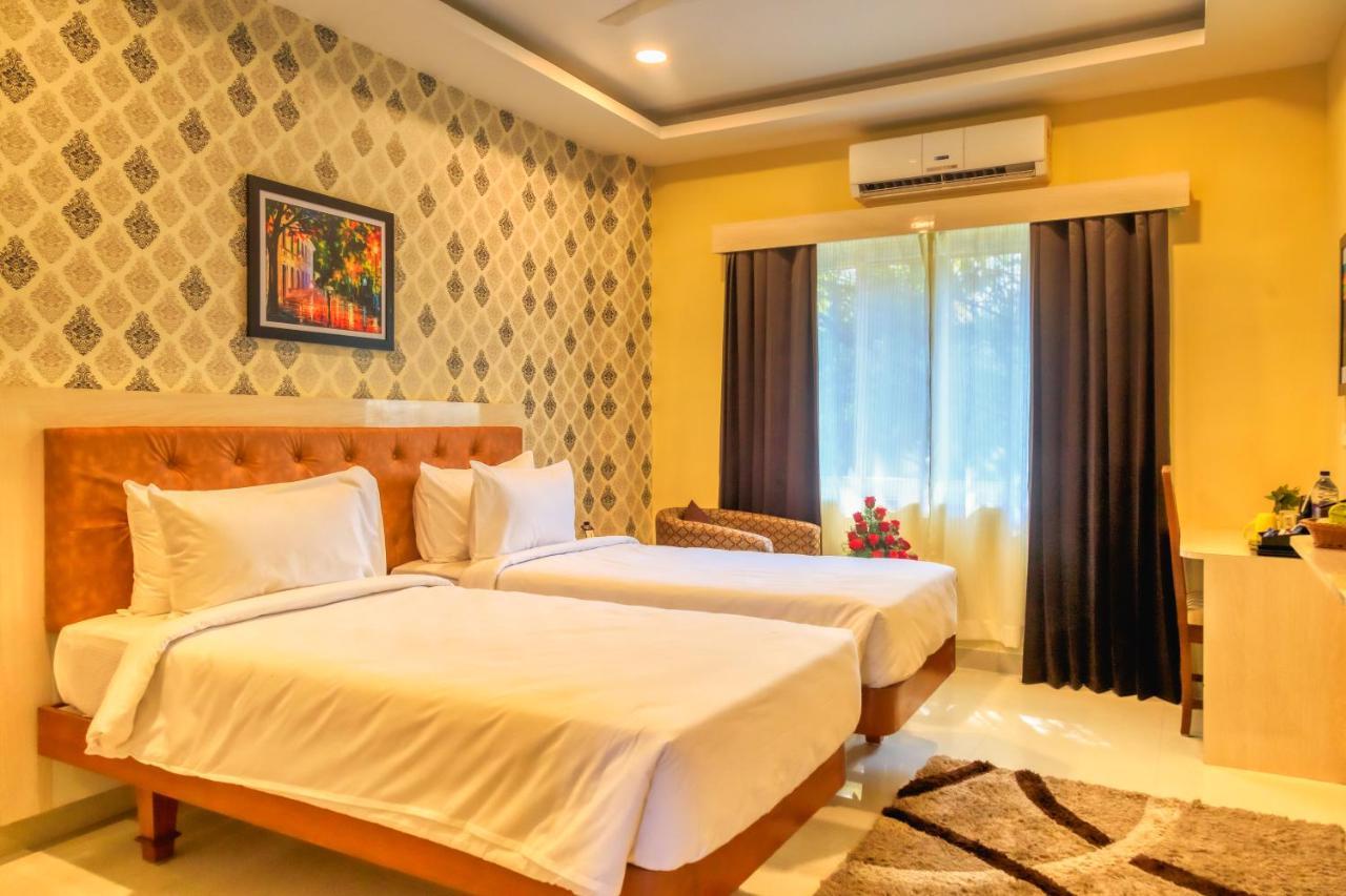 Hotel Royal Grande Vellore Ngoại thất bức ảnh