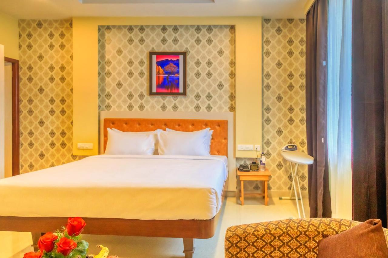Hotel Royal Grande Vellore Ngoại thất bức ảnh