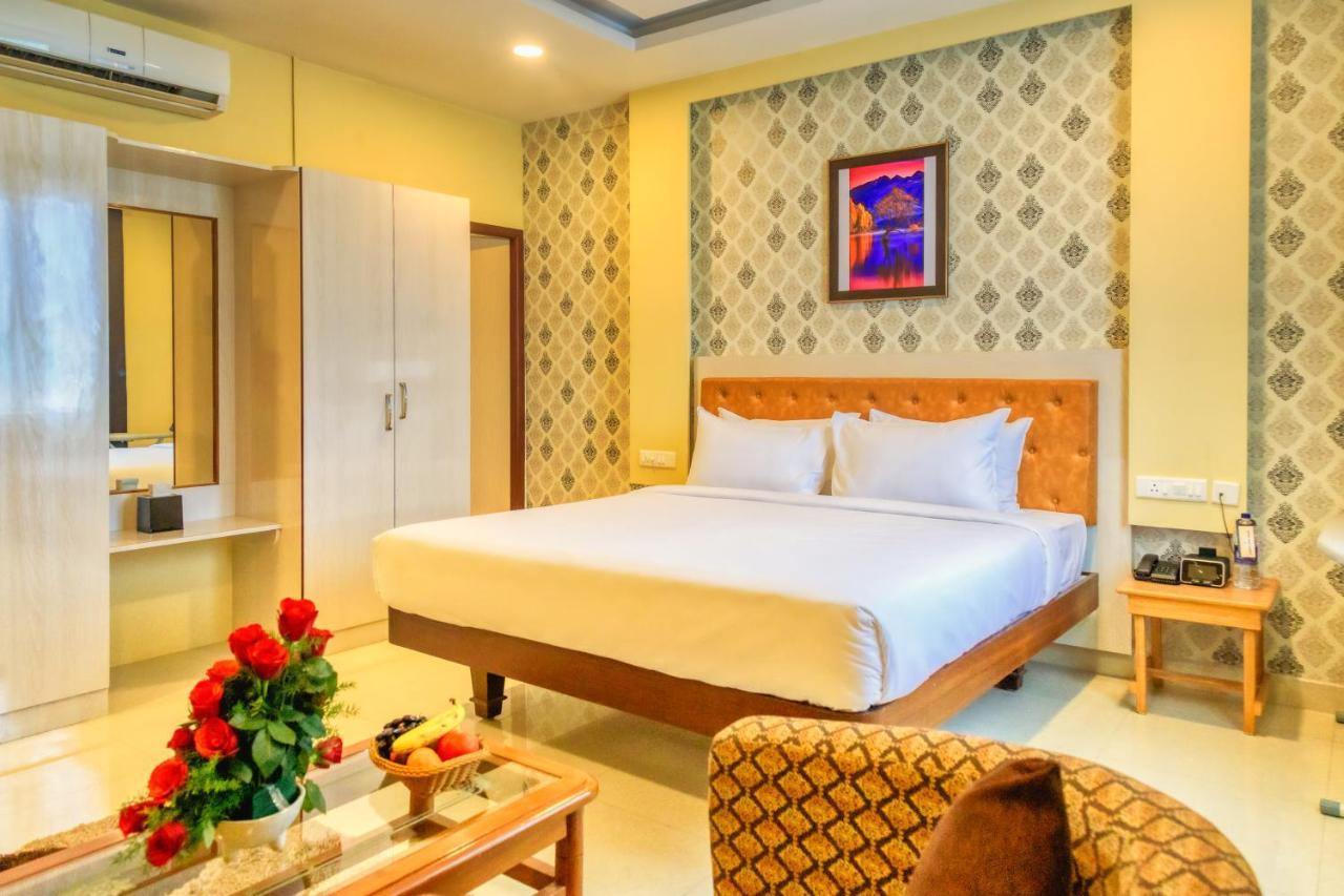 Hotel Royal Grande Vellore Ngoại thất bức ảnh